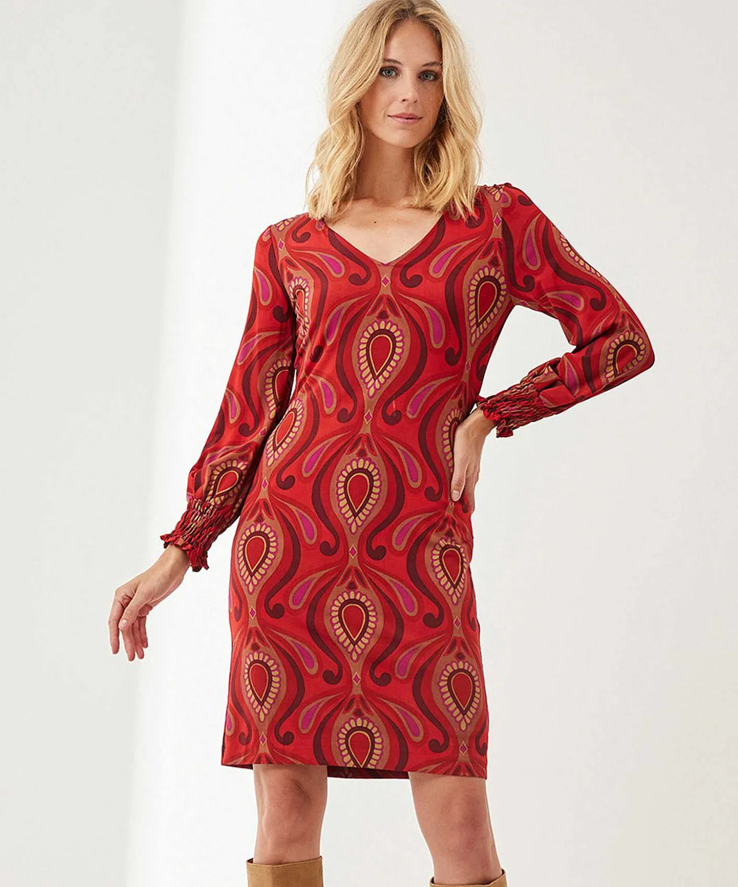 ana_alcazar_dress_vneck_s_0.webp Dress V-Neck Slinky Paisley*Ana Alcazar Outlet