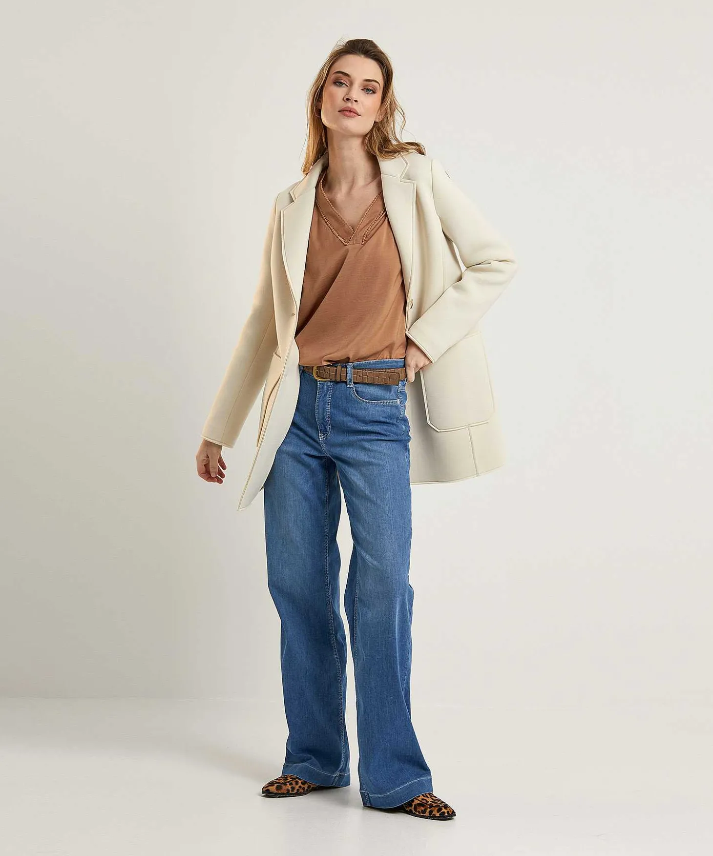 beaumont_scuba_blazer_jac_0-1.webp Scuba Blazer Jacket Gail*Beaumont Hot
