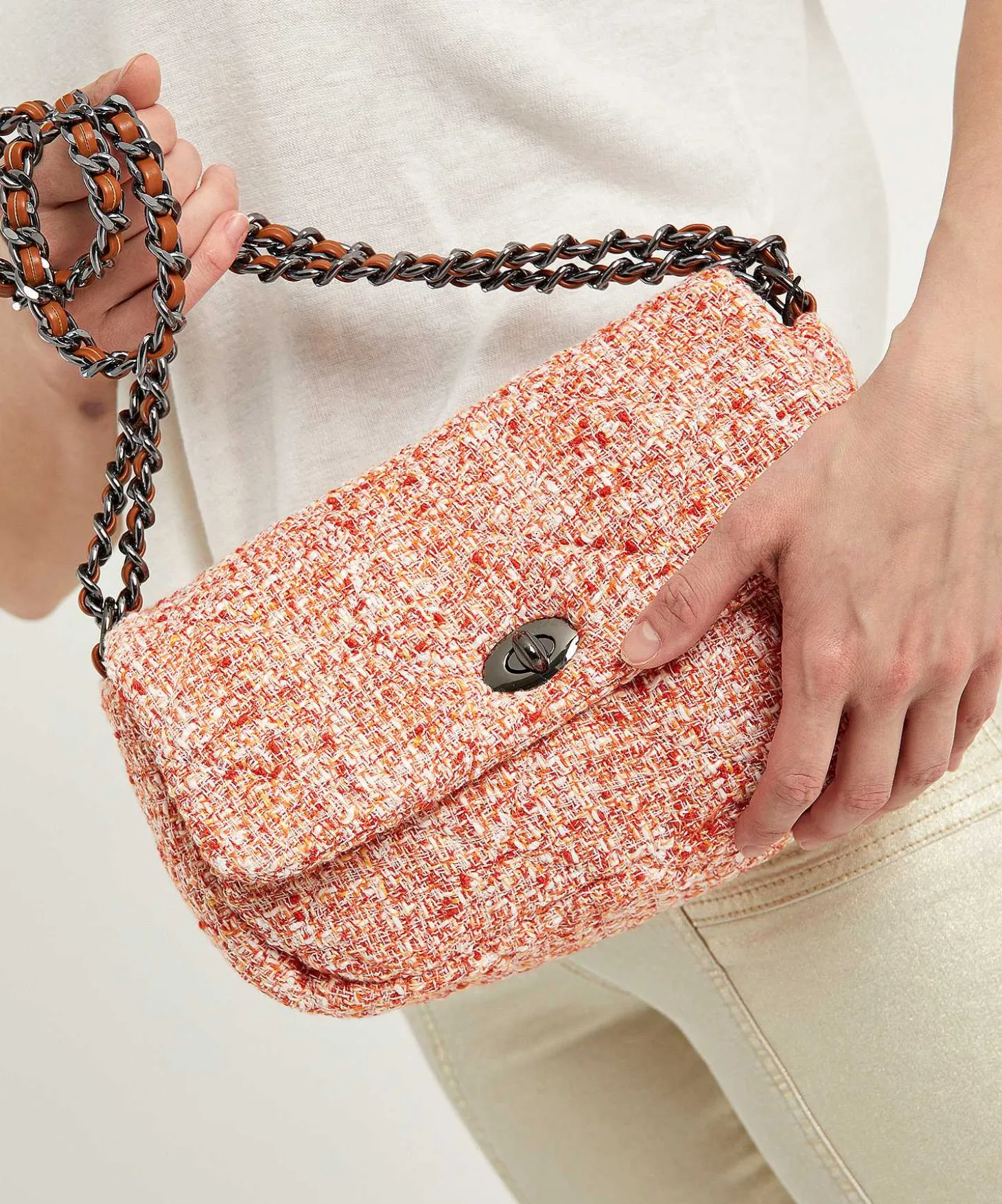 beck_sondergaard_boucle_s_4.webp Beck Sondergaard Boucle Shoulder Bag Maia Hollis*Beck Söndergaard Flash Sale