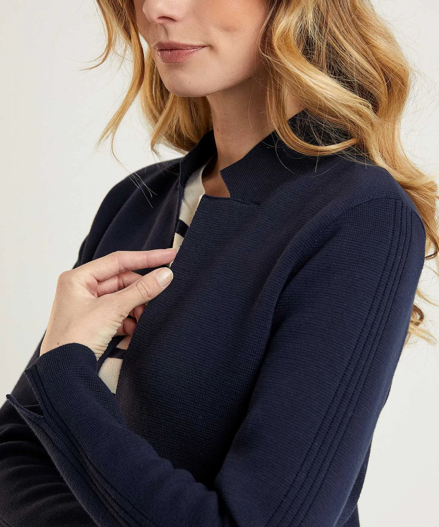 blazer_vest_puntaknit_2.webp Blazer Vest Puntaknit** Best Sale