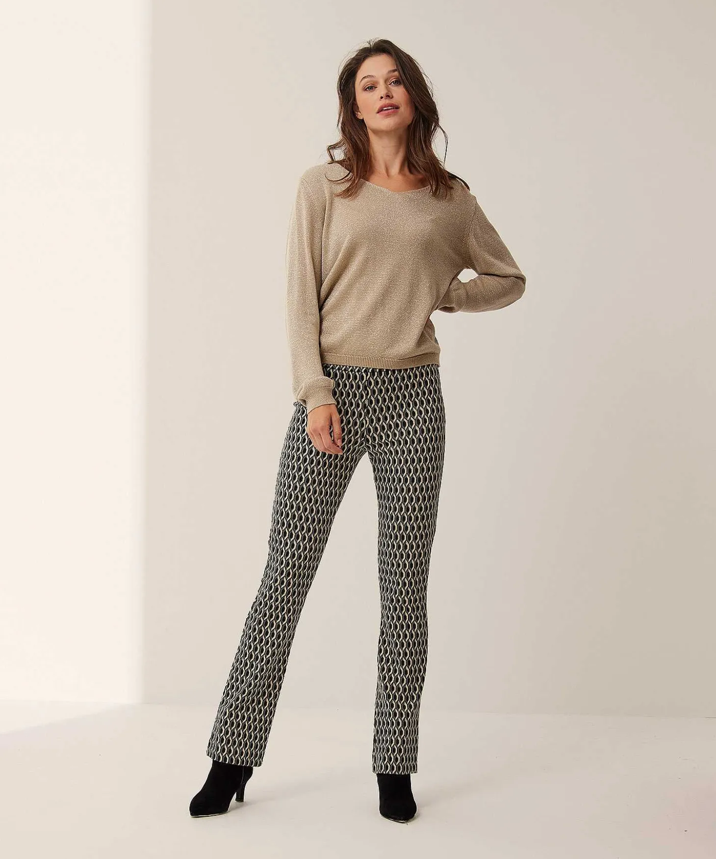 brax_bootcut_pants_retrop_1-1.webp Bootcut Pants Retroprint Malou*Brax Cheap