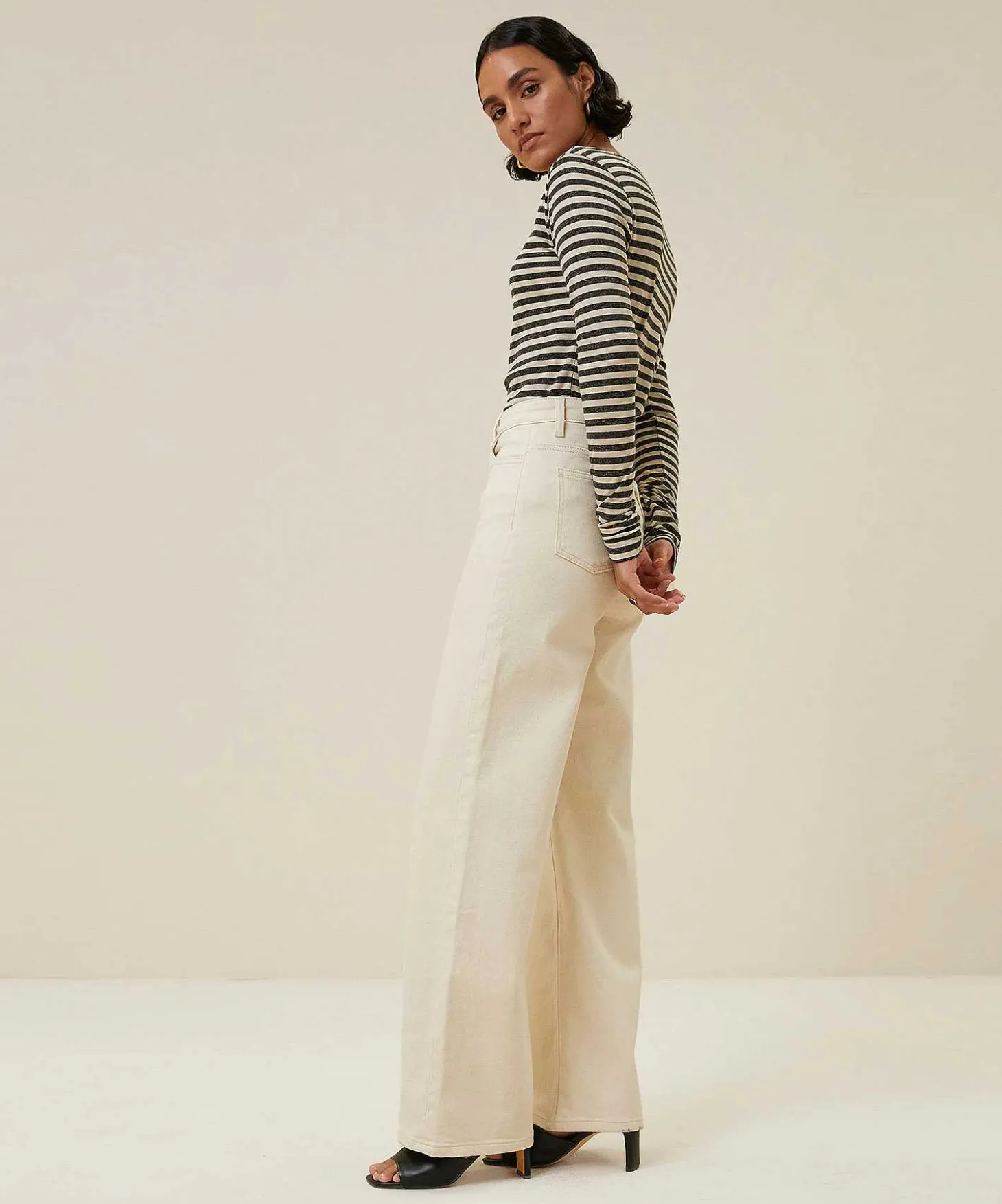 bybar_basic_shirt_stripes_2.webp Basic Shirt Stripes*By-Bar Online