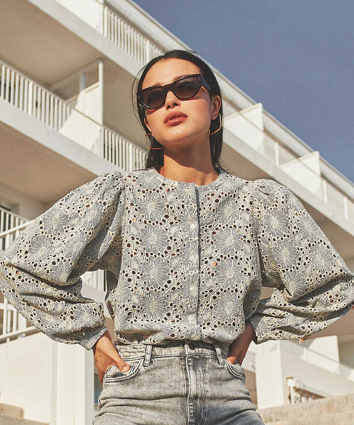 bybar_blouse_broderie_pin_3.webp Blouse Broderie Pinstripe Rikki*By-Bar Fashion