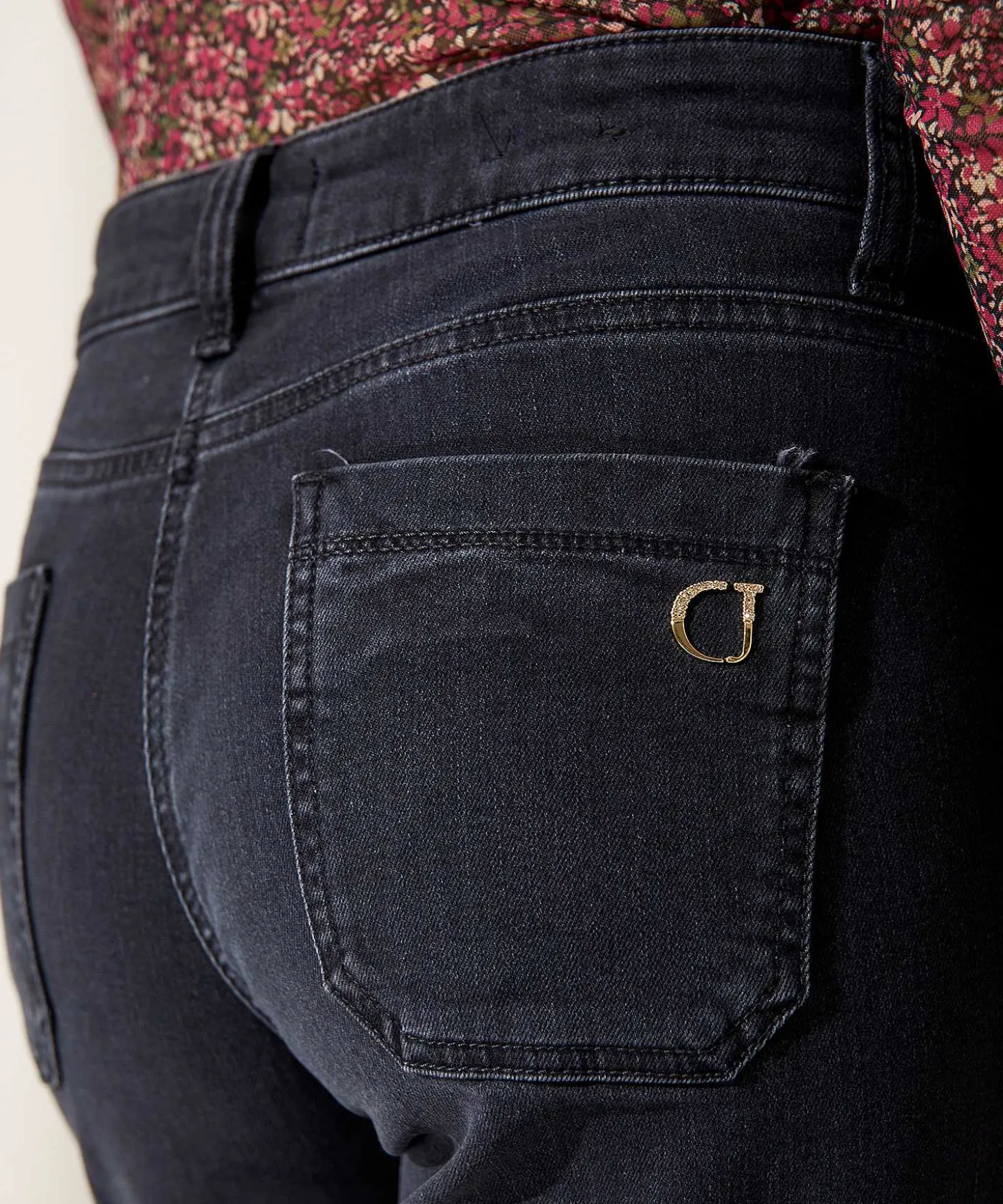 cambio_flared_jeans_tess_1.webp Flared Jeans Tess*Cambio Clearance
