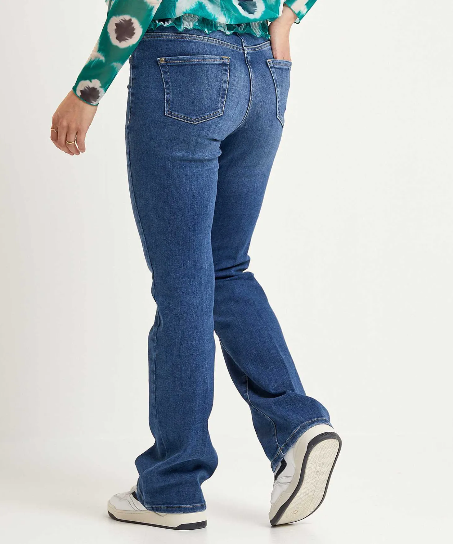 cambio_flared_jeans_tregg_1.webp Flared Jeans Tregging Philia*Cambio Cheap