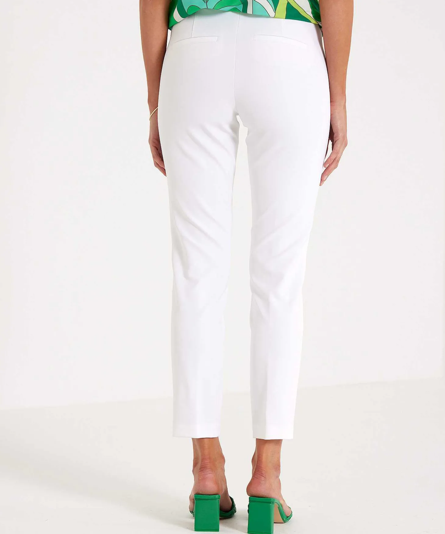cambio_soft_techno_trouse_1.webp Soft Techno Trousers With Partial Seam Ros*Cambio Sale