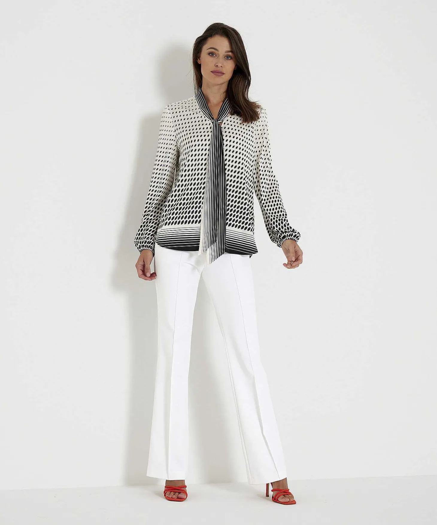 cambio_trousers_farah_lon_0.webp Trousers Farah Long*Cambio Cheap