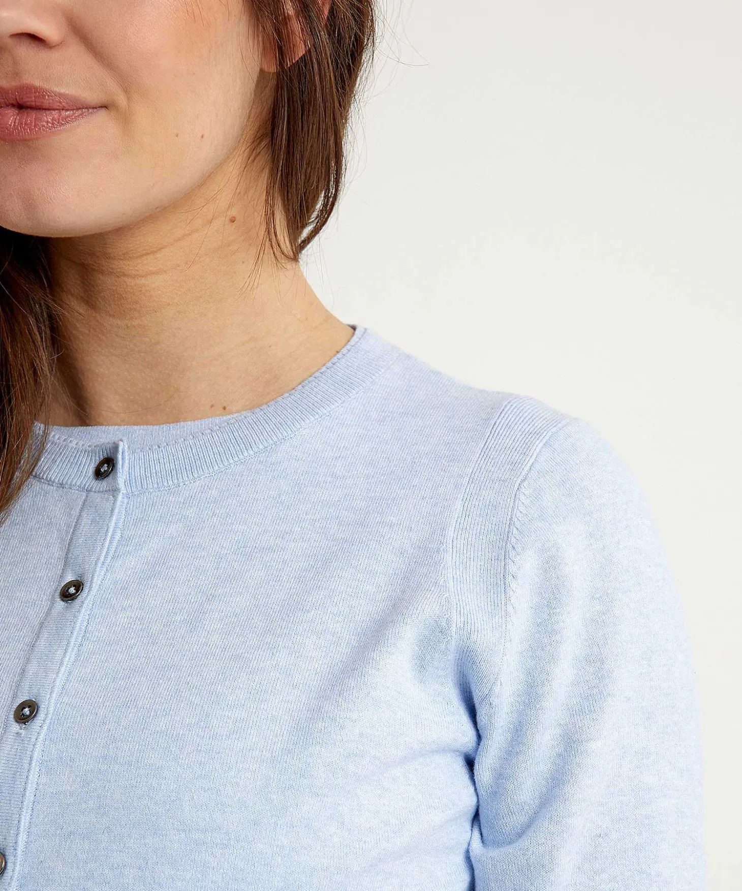 cardigan_1-3.webp Cardigan** Sale
