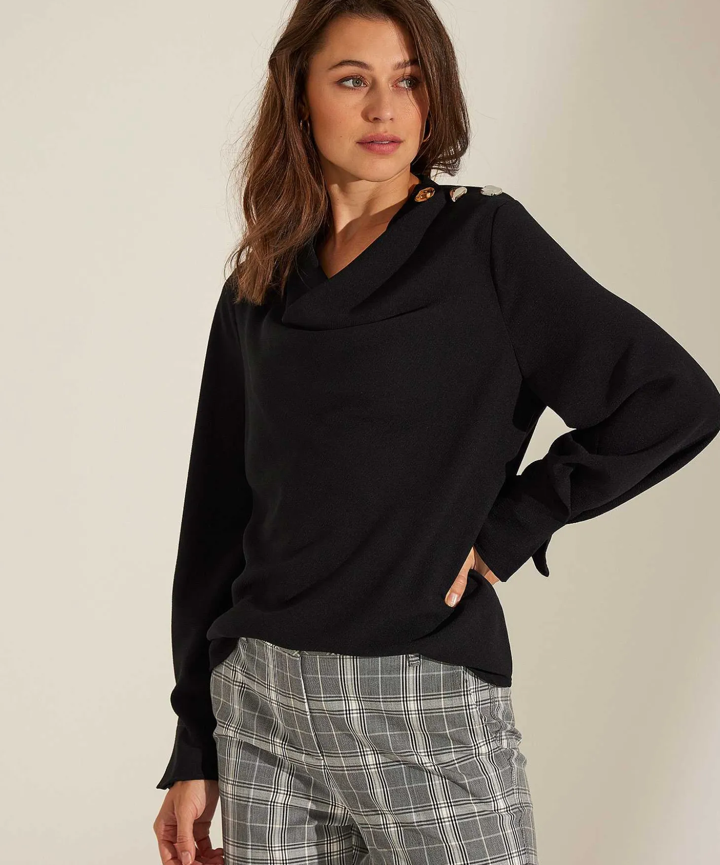 caroline_biss_blouse_wate_1.webp Blouse Waterfall Neck Buttons*Caroline Biss Outlet