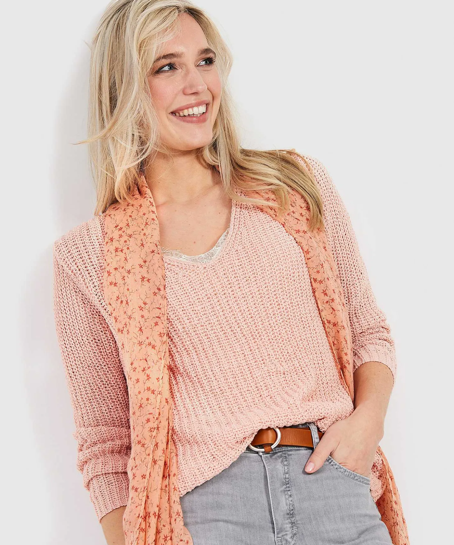 emotions_ribbon_yarn_swea_0-1.webp Ribbon Yarn Sweater*Emotions Outlet