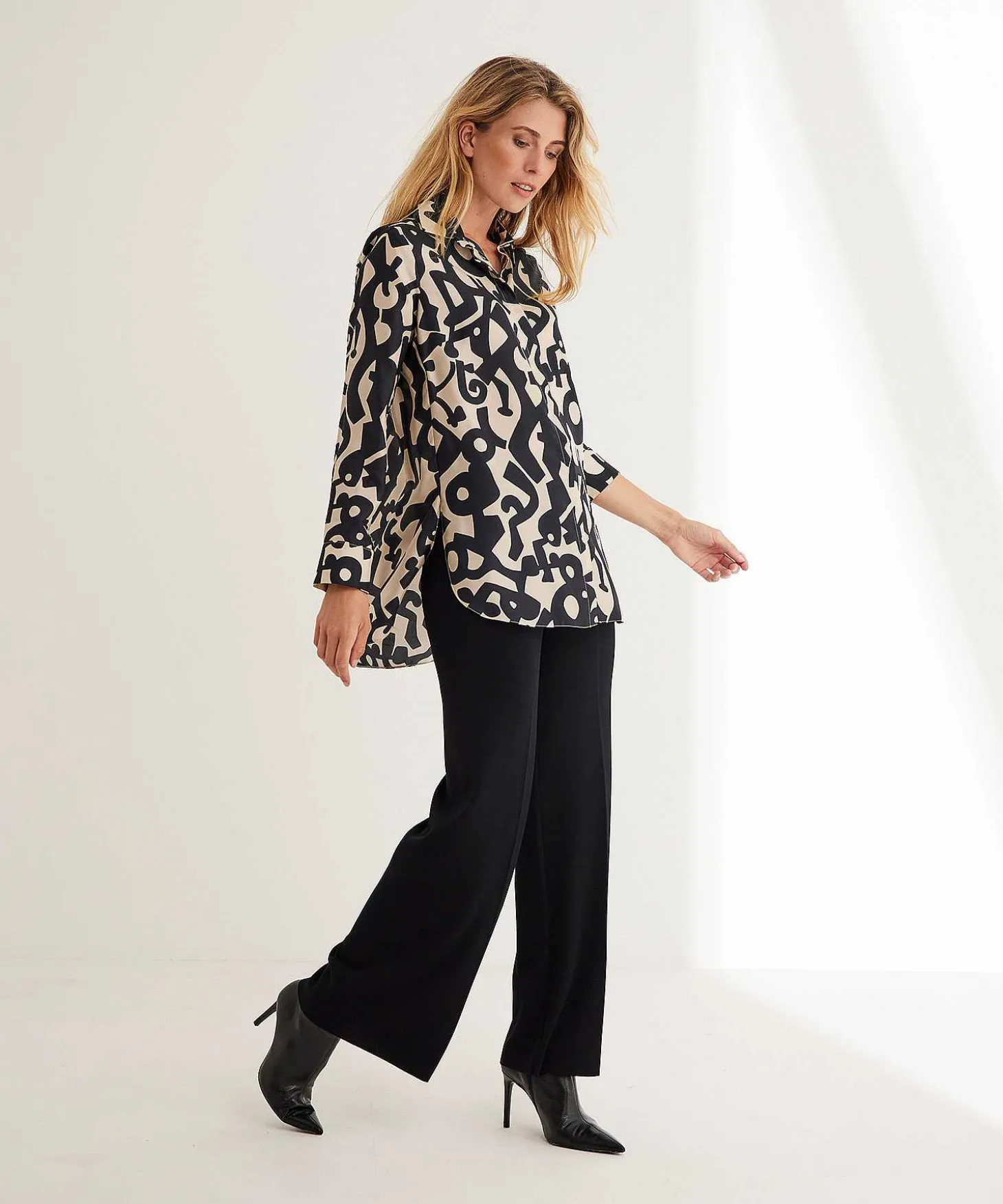 emotions_wide_leg_trouser_1-1.webp Wide Leg Trousers Crepe*Emotions Shop