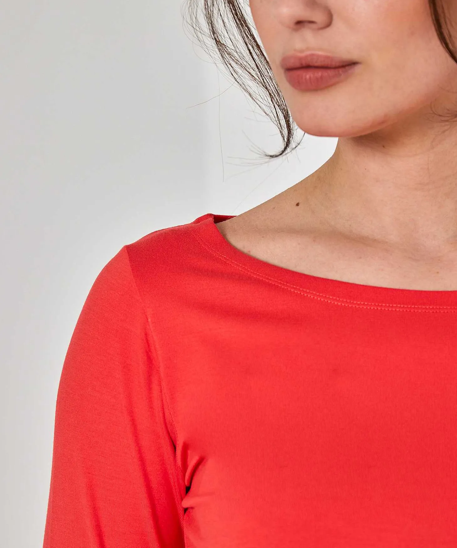essentials_shirt__sleeve_0.webp Essentials Shirt 3/4 Sleeve** Sale