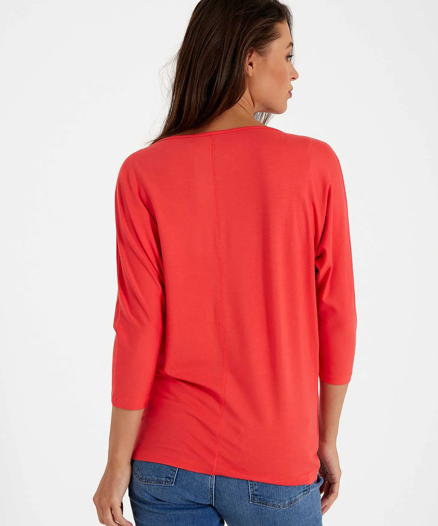 essentials_shirt_bat_sle_1-2.webp Essentials Shirt Bat Sleeve** Shop