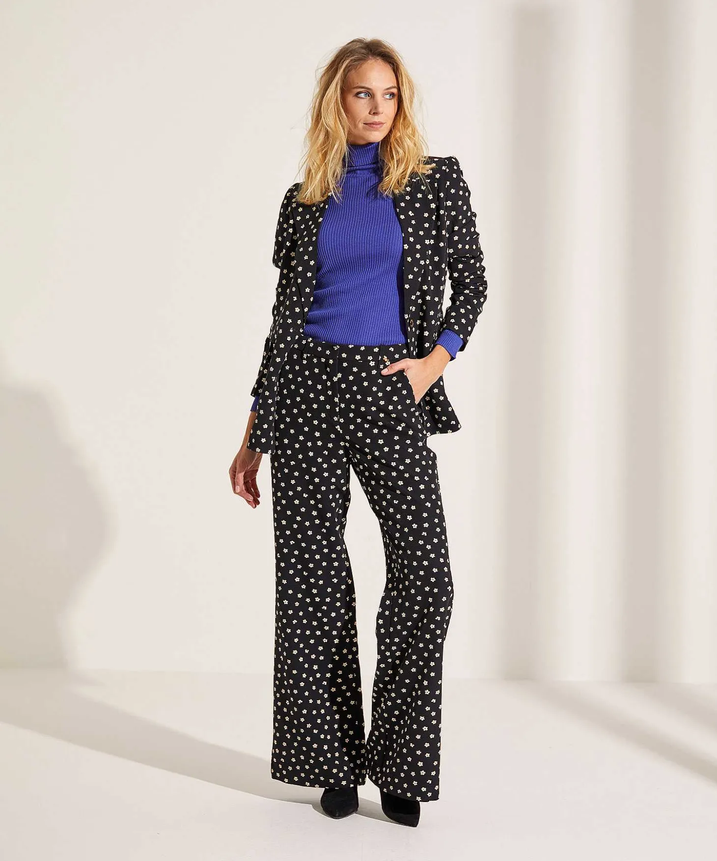 fabienne_chapot_blazer_fl_1.webp Blazer Floral Print Paul*Fabienne Chapot Cheap