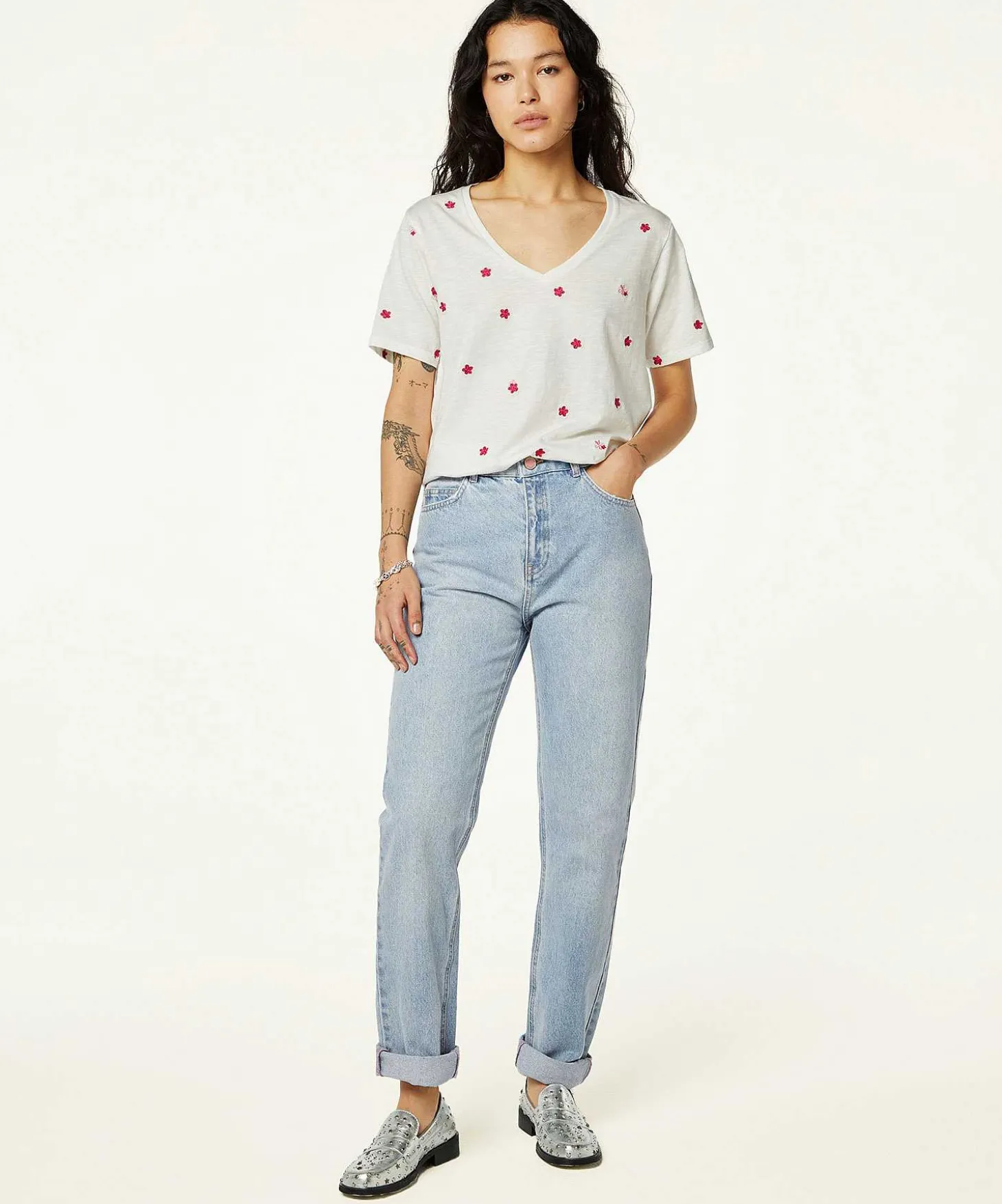 fabienne_chapot_tshirt_fl_2-1.webp T-Shirt Floral Embroidery Phill*Fabienne Chapot Shop
