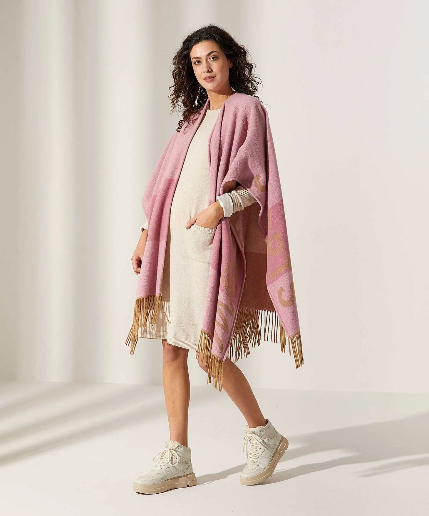 giulia_e_tu_knit_dress_wi_3-1.webp Knit Dress With Pocket*GIULIA E TU Outlet