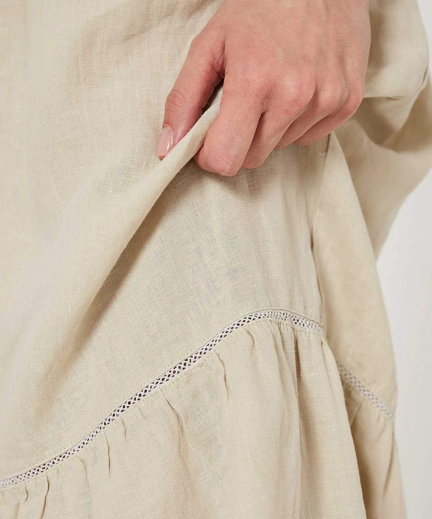 giulia_e_tu_linen_maxi_sk_2.webp Linen Maxi Skirt*GIULIA E TU Shop