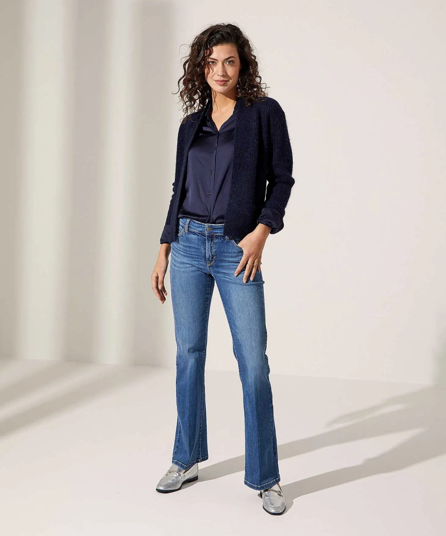 giulia_e_tu_silky_blouse_2-2.webp Silky Blouse*GIULIA E TU Shop