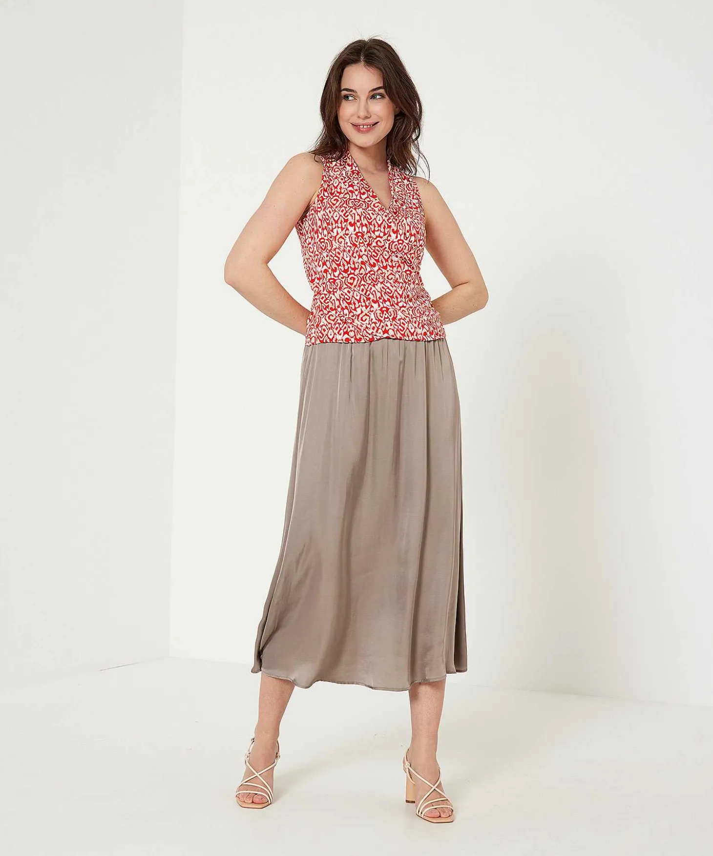 giulia_e_tu_skirt_satin_3-1.webp Skirt Satin*GIULIA E TU Store