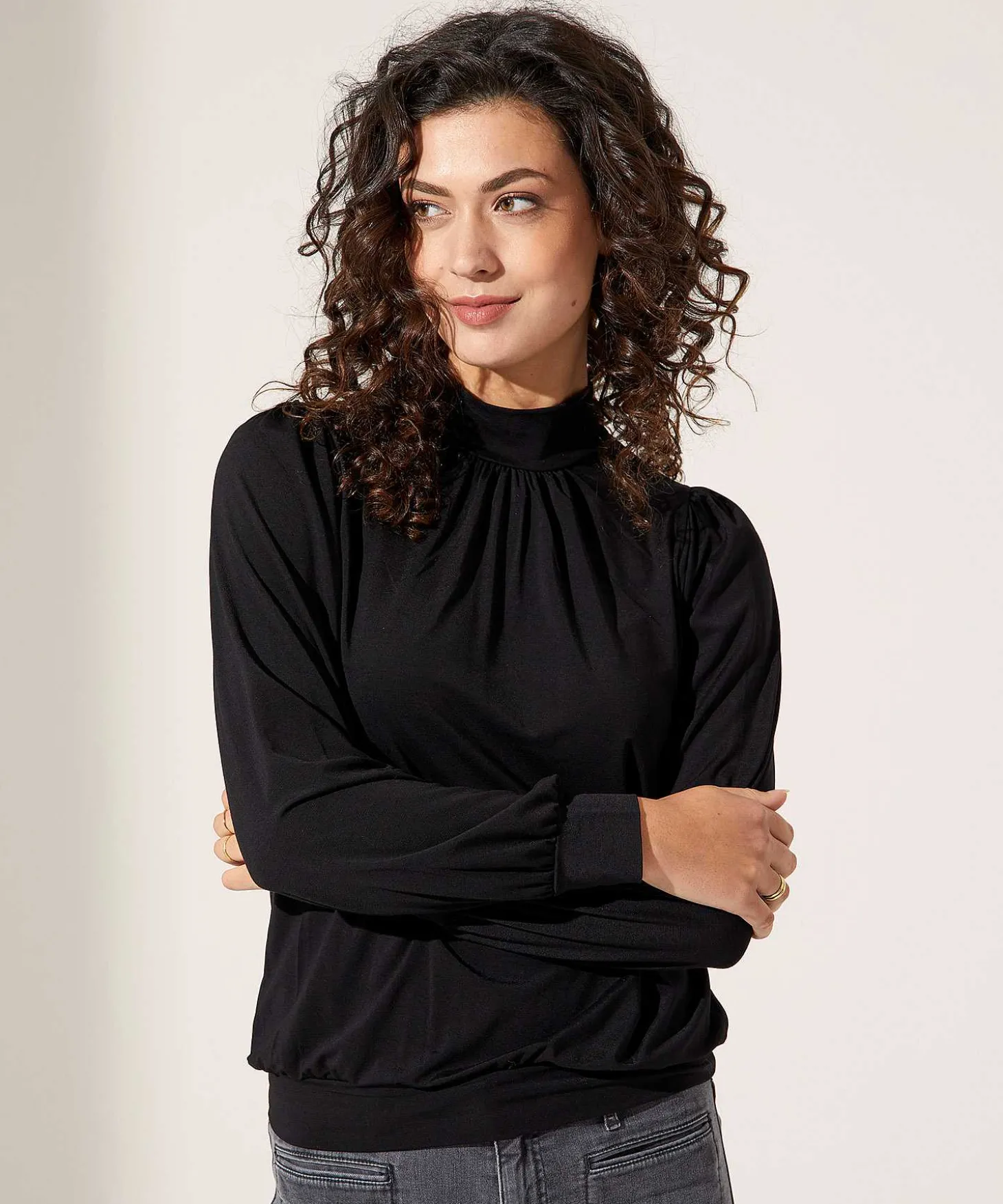 giulia_e_tu_turtleneck_wi_0.webp Turtleneck With Pleats*GIULIA E TU Flash Sale