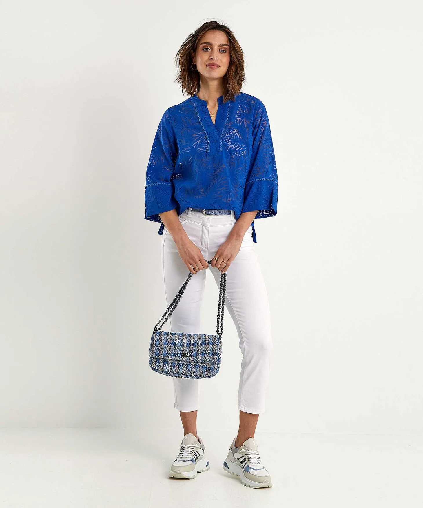 kyra_ausbrenner_blouse_ol_0-1.webp Ausbrenner Blouse Olga*KYRA Sale