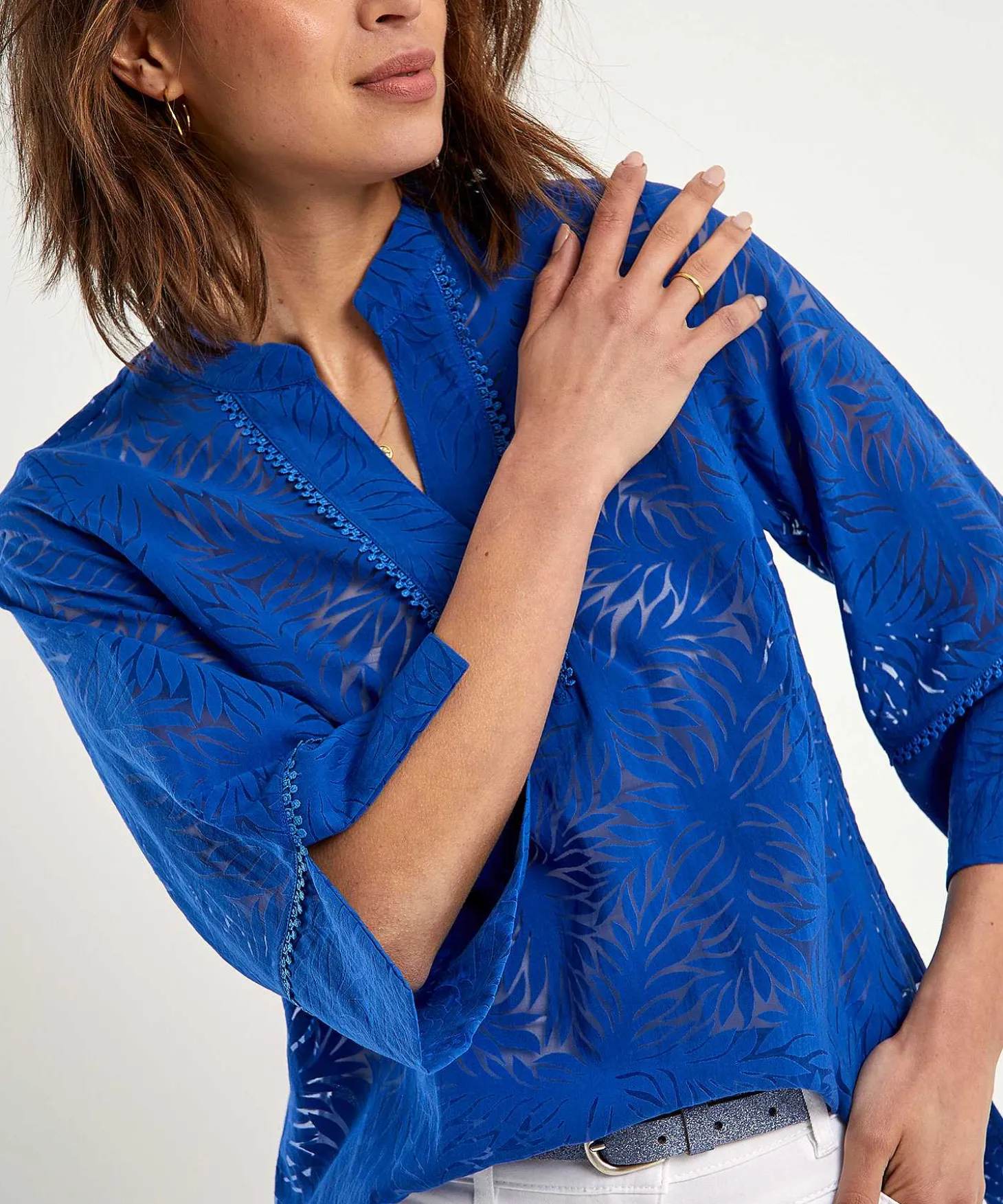 kyra_ausbrenner_blouse_ol_1-1.webp Ausbrenner Blouse Olga*KYRA Sale