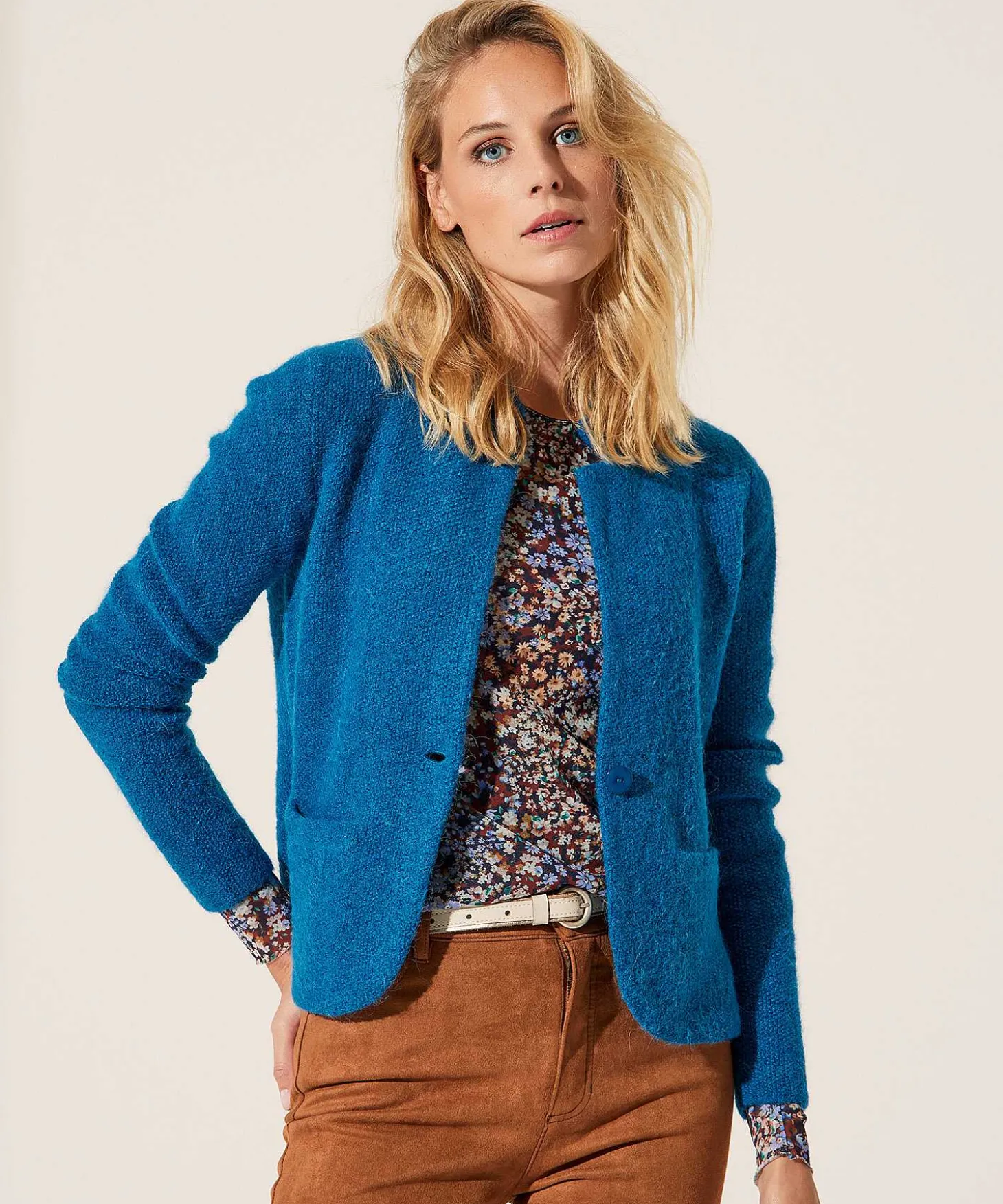 kyra_blazer_vest_kathleen_2.webp Blazer Vest Kathleen*KYRA Online