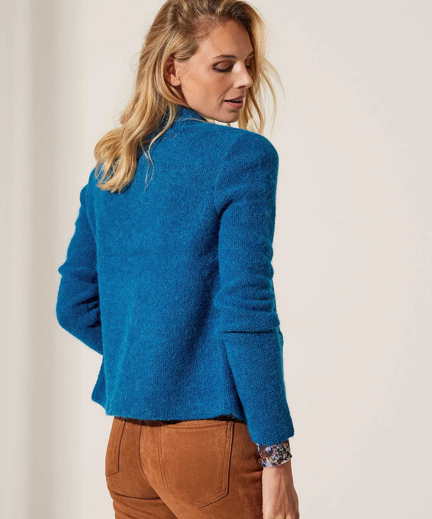 kyra_blazer_vest_kathleen_3.webp Blazer Vest Kathleen*KYRA Online
