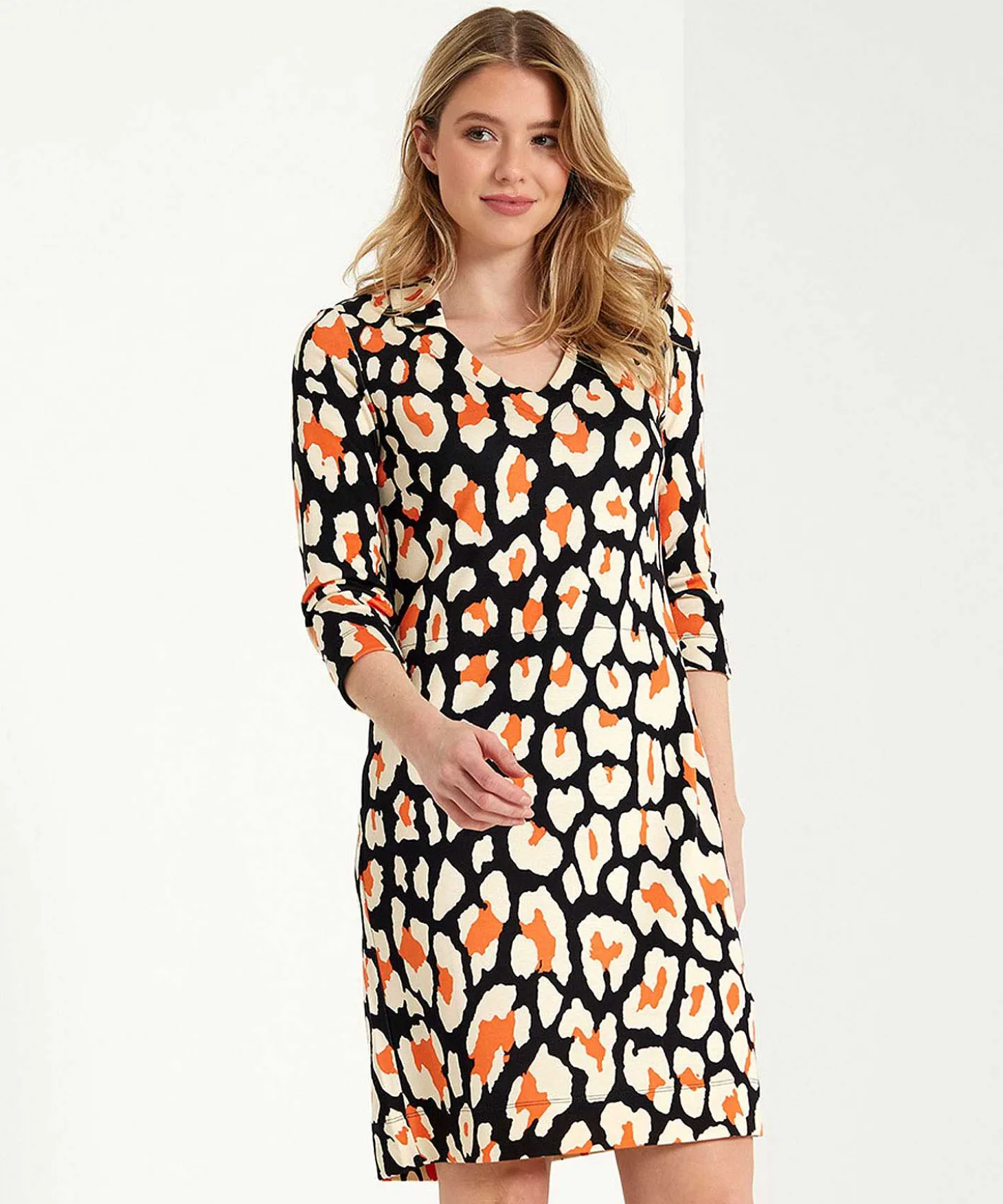 kyra_dress_animal_print_l_0.webp Dress Animal Print Lilja*KYRA Clearance