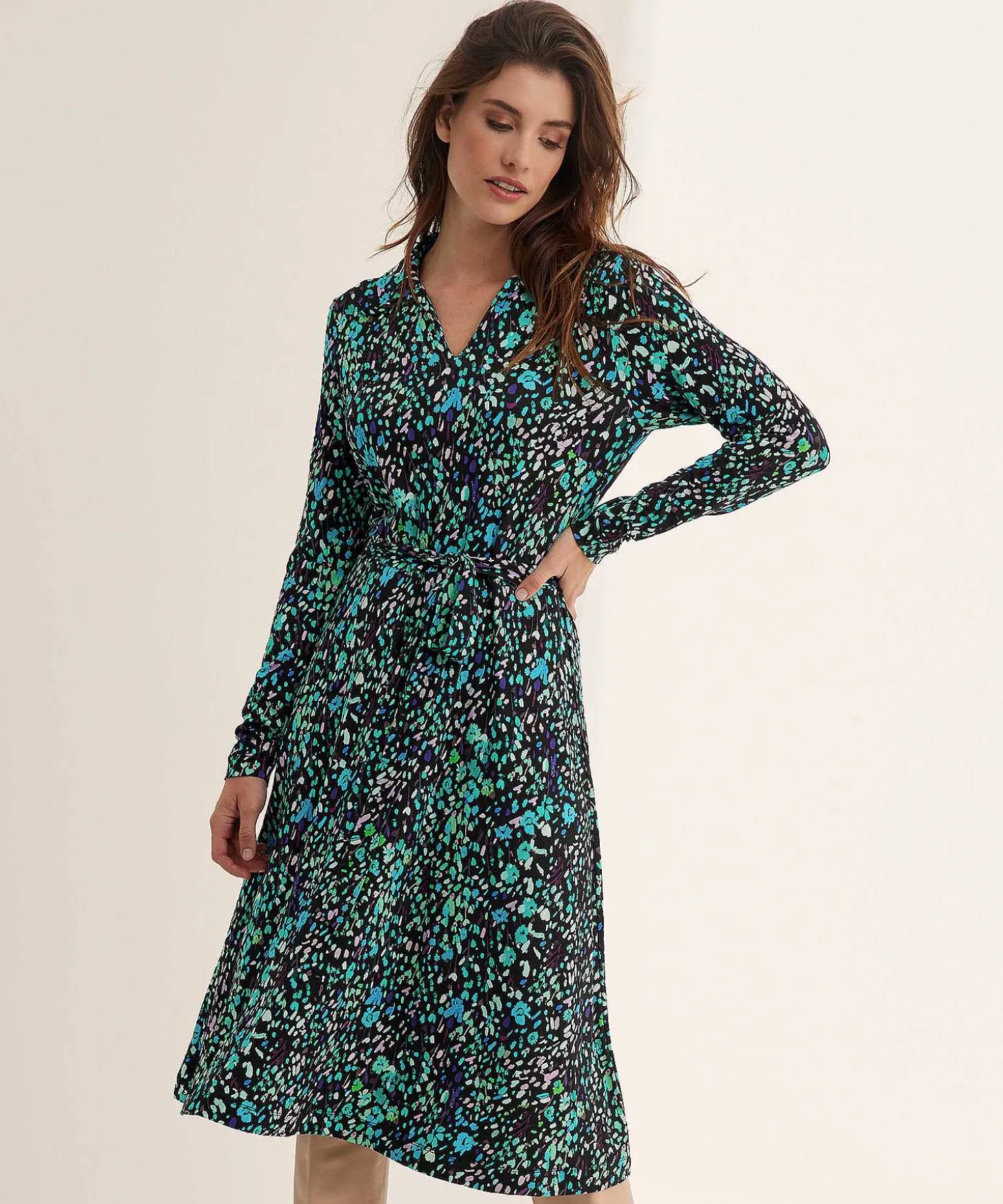 kyra_dress_with_belt_flow_2.webp Dress With Belt Flower Print Jasmine*KYRA Discount