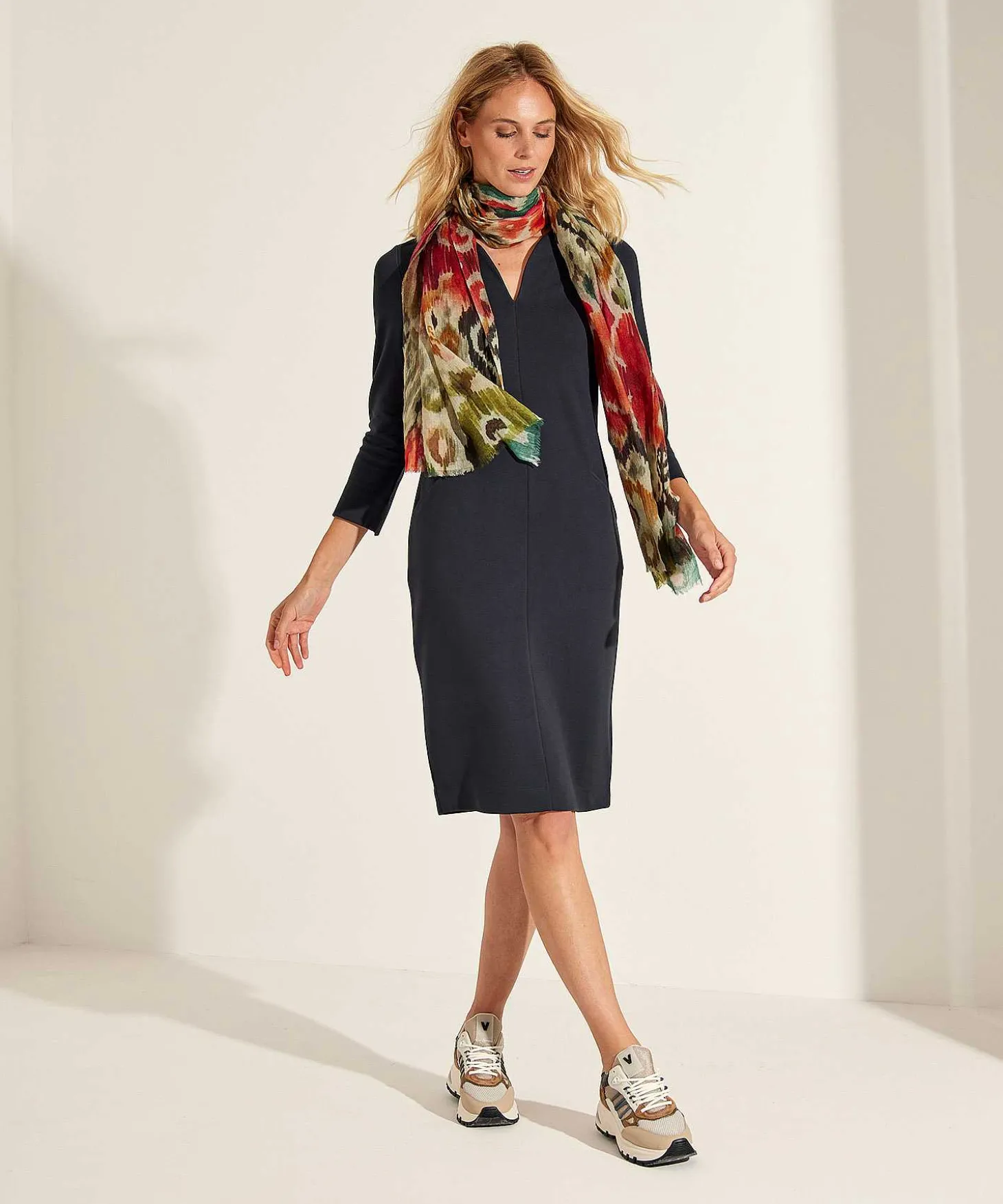 kyra_dress_with_side_pock_1-1.webp Dress With Side Pockets Cleo*KYRA Outlet