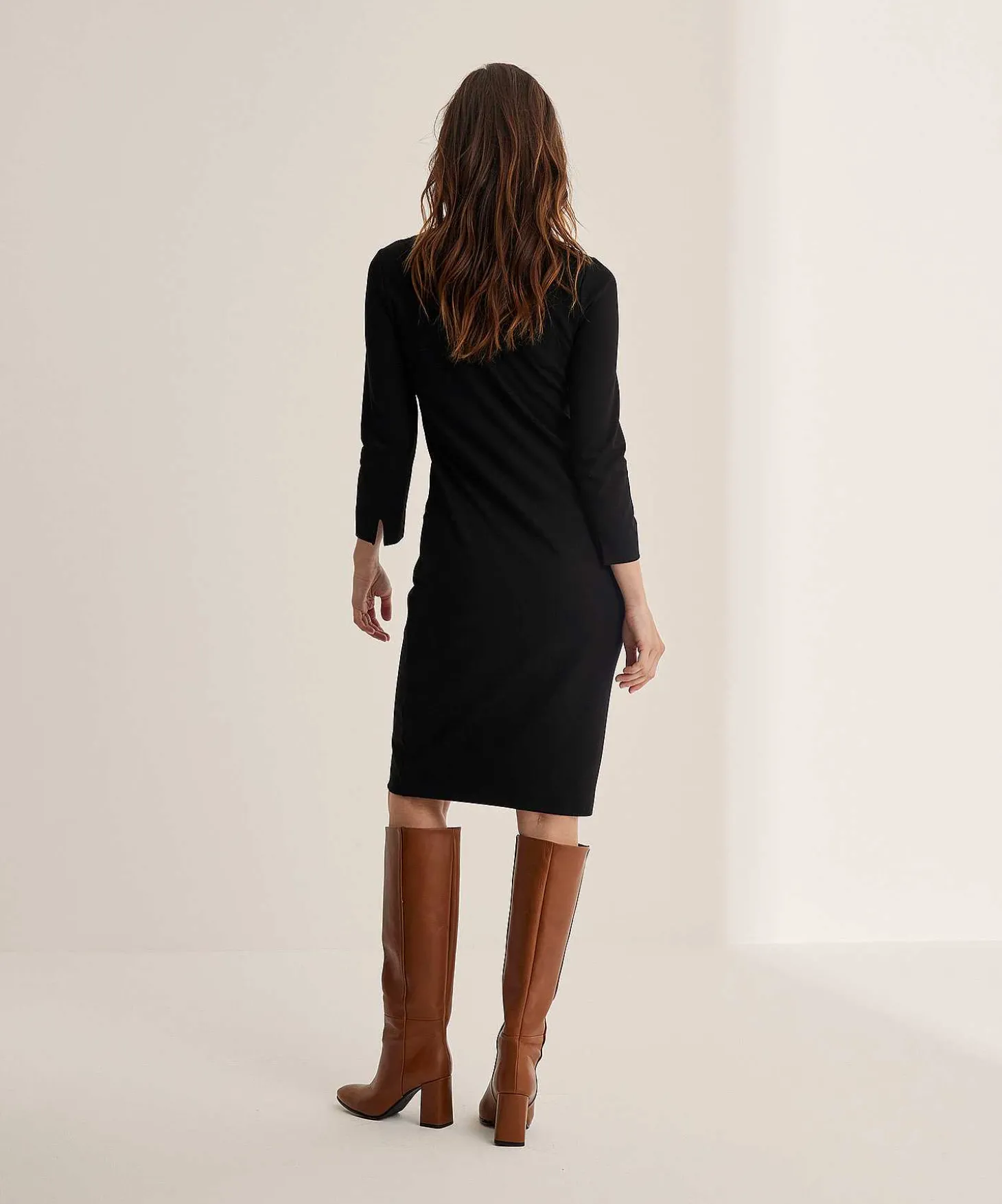 kyra_dress_with_side_pock_3.webp Dress With Side Pockets Cleo*KYRA Clearance