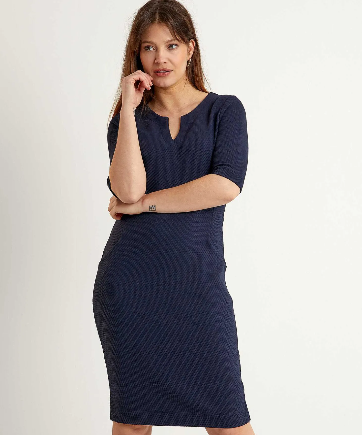 kyra_dress_with_structure_1-1.webp Dress With Structure Jantina*KYRA New