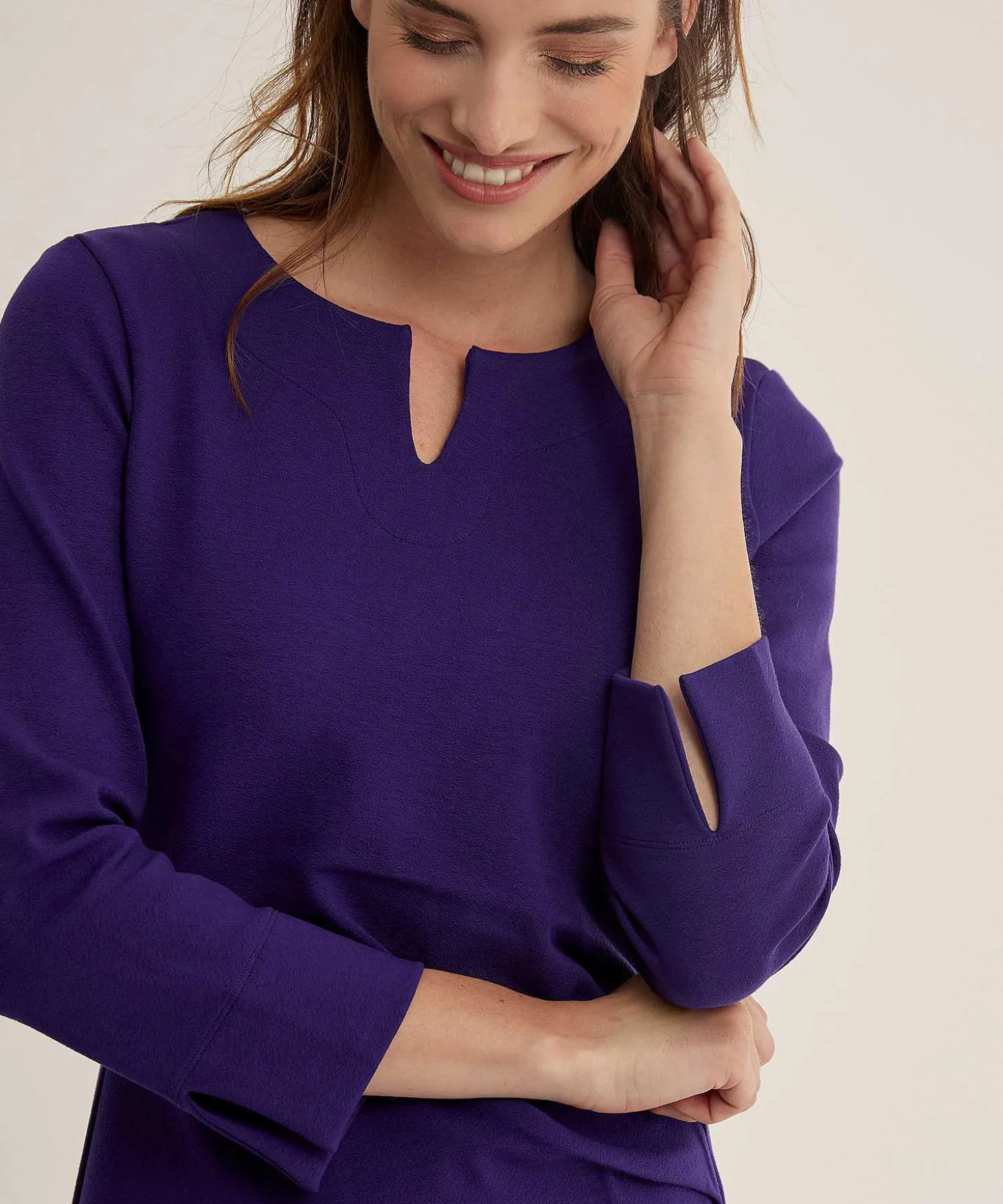 kyra_dress_with_vneck_eli_1.webp Dress With V-Neck Elif*KYRA Discount