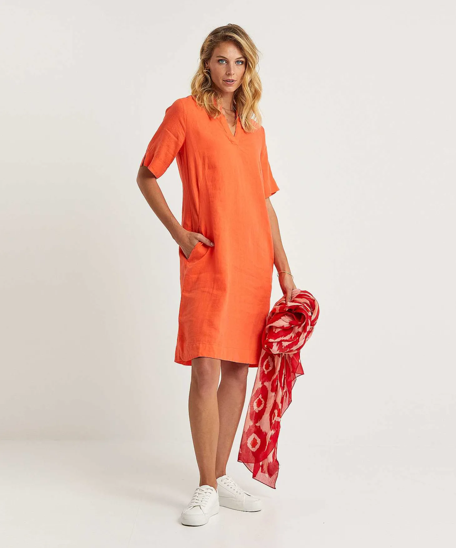 kyra_linen_shirt_dress_la_0.webp Linen Shirt Dress Laura*KYRA New