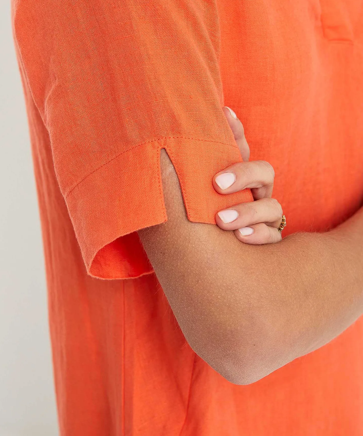 kyra_linen_shirt_dress_la_2.webp Linen Shirt Dress Laura*KYRA New