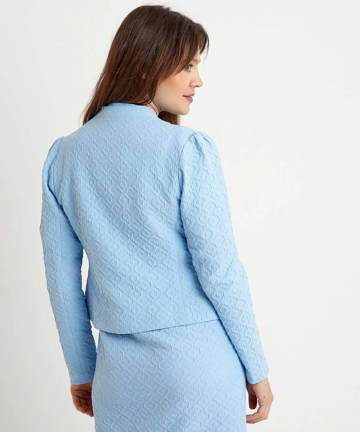 kyra_short_blazer_jacquar_3-1.webp Short Blazer Jacquard Safi*KYRA Sale