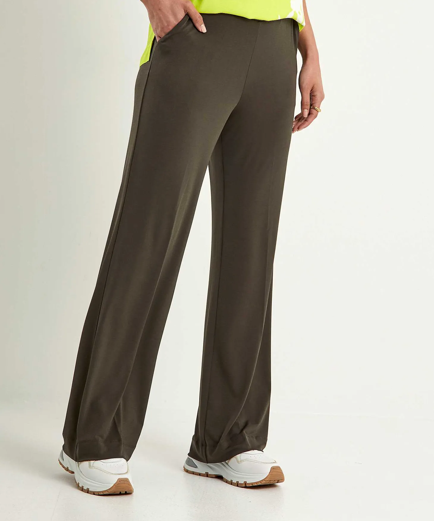 kyra_slinky_wide_leg_pant_3.webp Slinky Wide Leg Pants Petra*KYRA Flash Sale