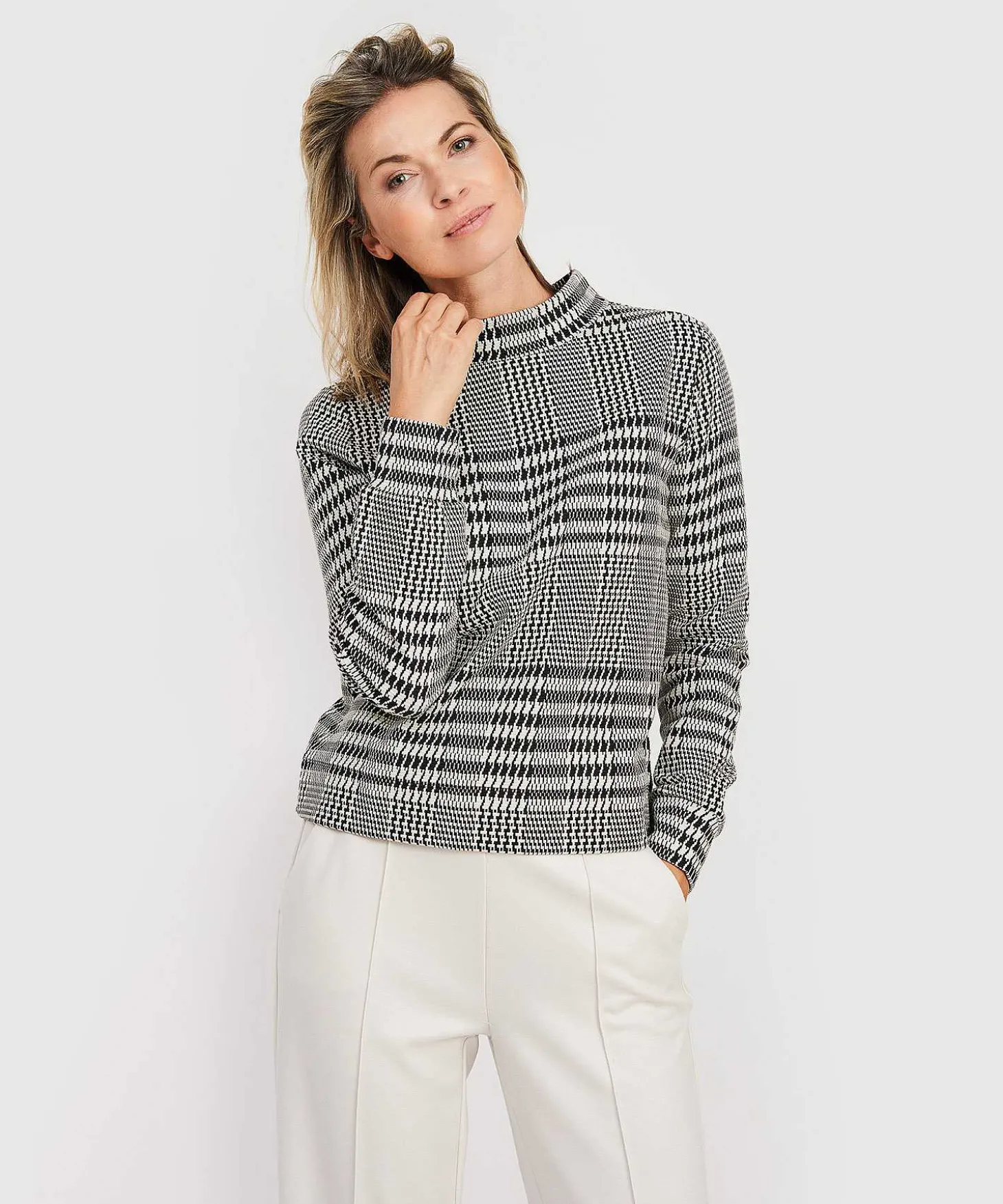 kyra_top_pieddepoule_nika_3.webp Top Pied-De-Poule Nika*KYRA Online