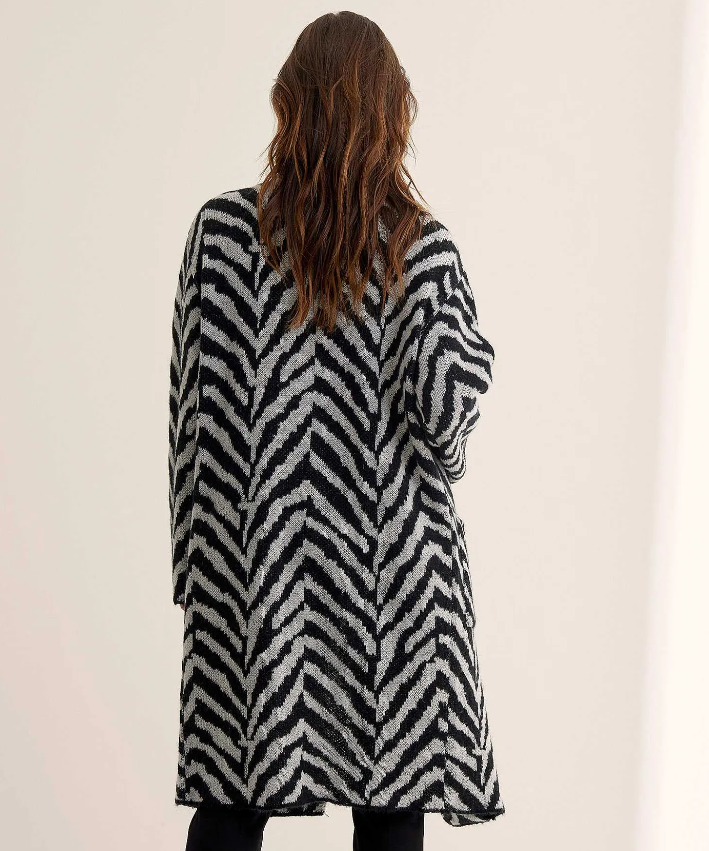 lasalle_cardigan_jacquard_1.webp Cardigan Jacquard Herringbone*LaSalle New