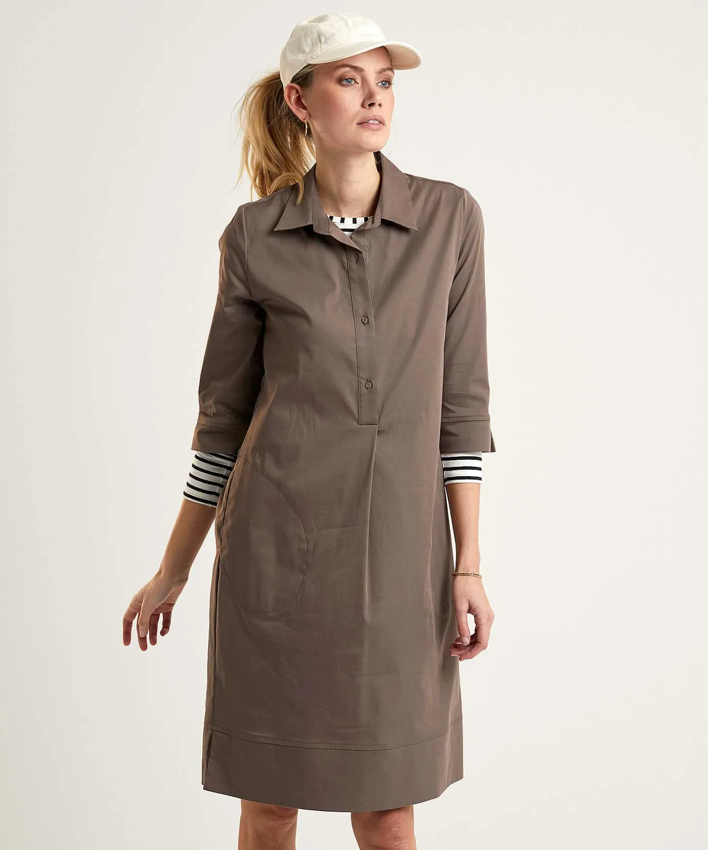 lasalle_shirt_dress_with__1-2.webp Shirt Dress With Side Pockets*LaSalle Sale