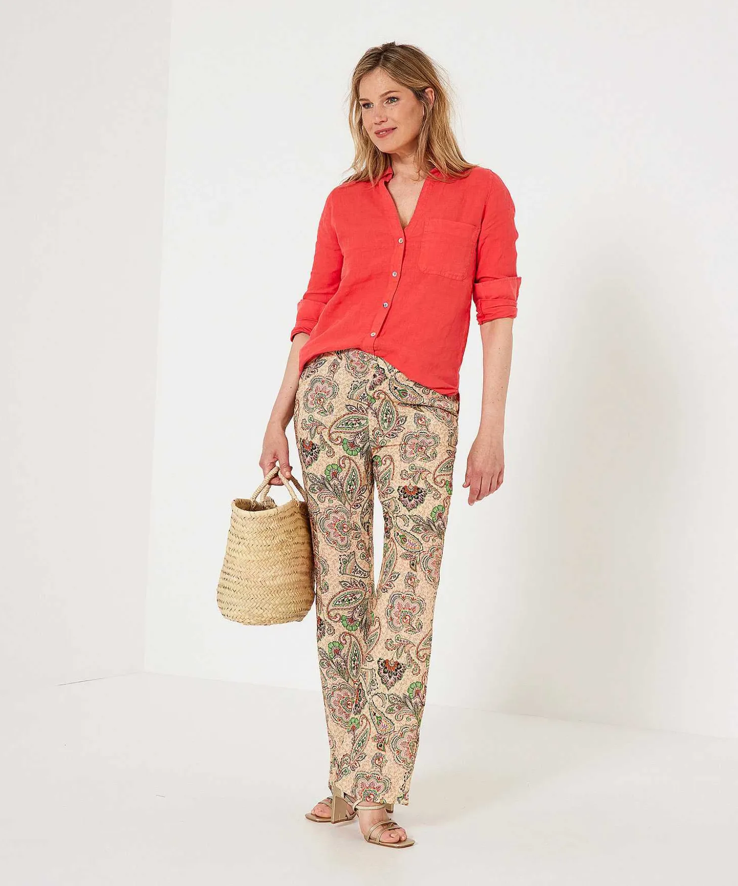 linen_blouse_1-1.webp Linen Blouse** Flash Sale
