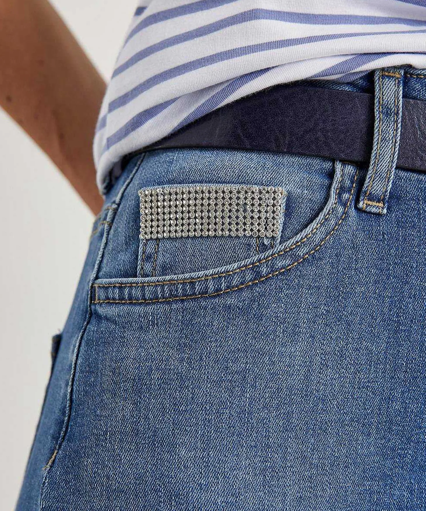 liu_jo_denim_skirt_with_s_3.webp Denim Skirt With Split*LIU JO Best Sale