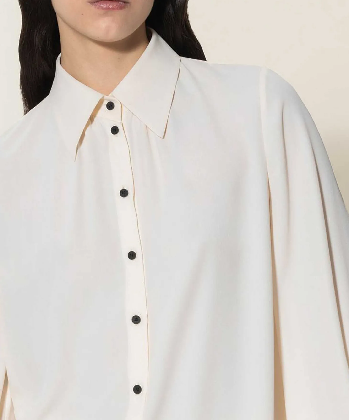luisa_cerano_blouse_silk__0.webp Blouse Silk Crepe Contrast Button*Luisa Cerano Online