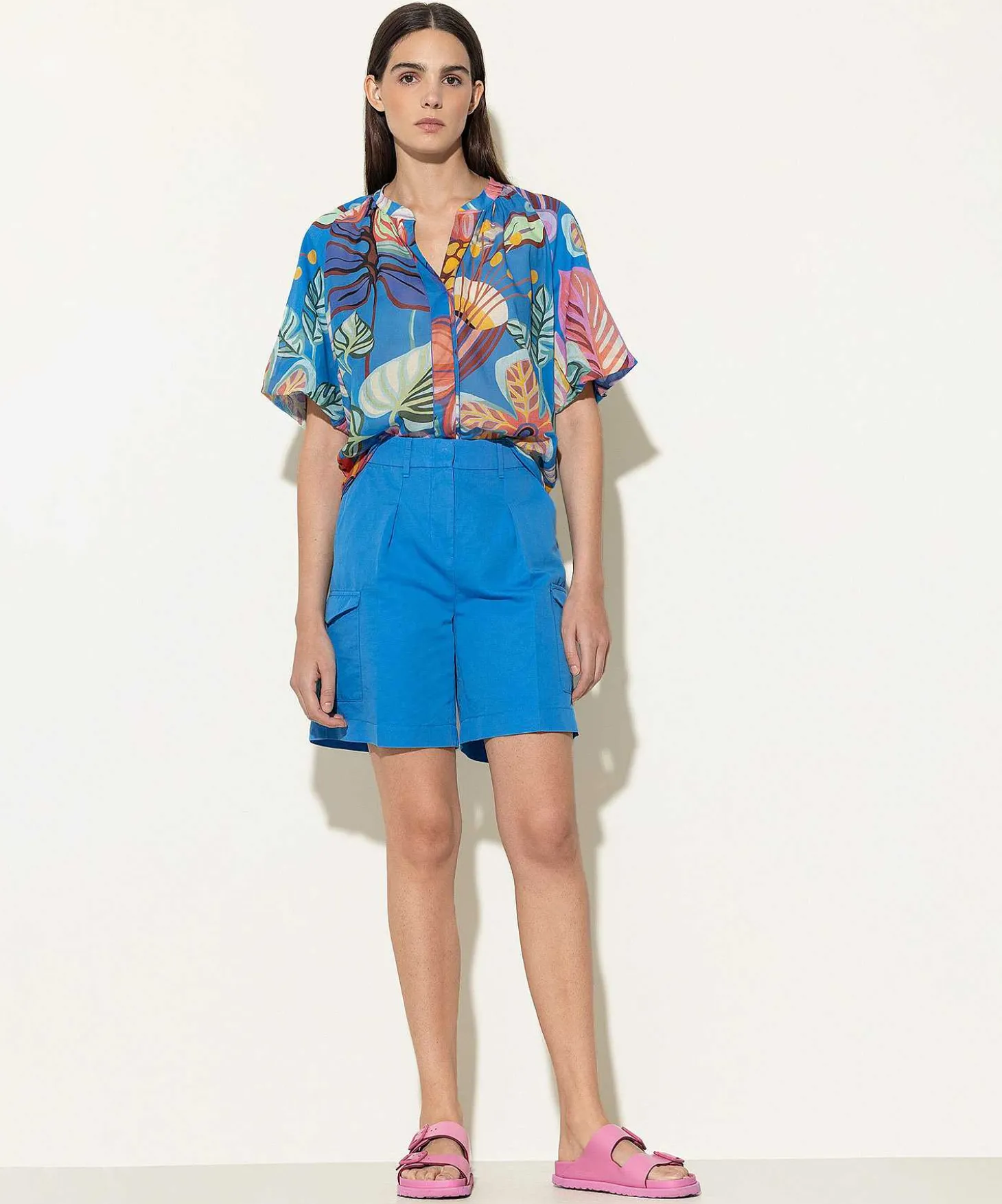 luisa_cerano_blouse_tropi_2-1.webp Blouse Tropical Flower Print*Luisa Cerano Shop
