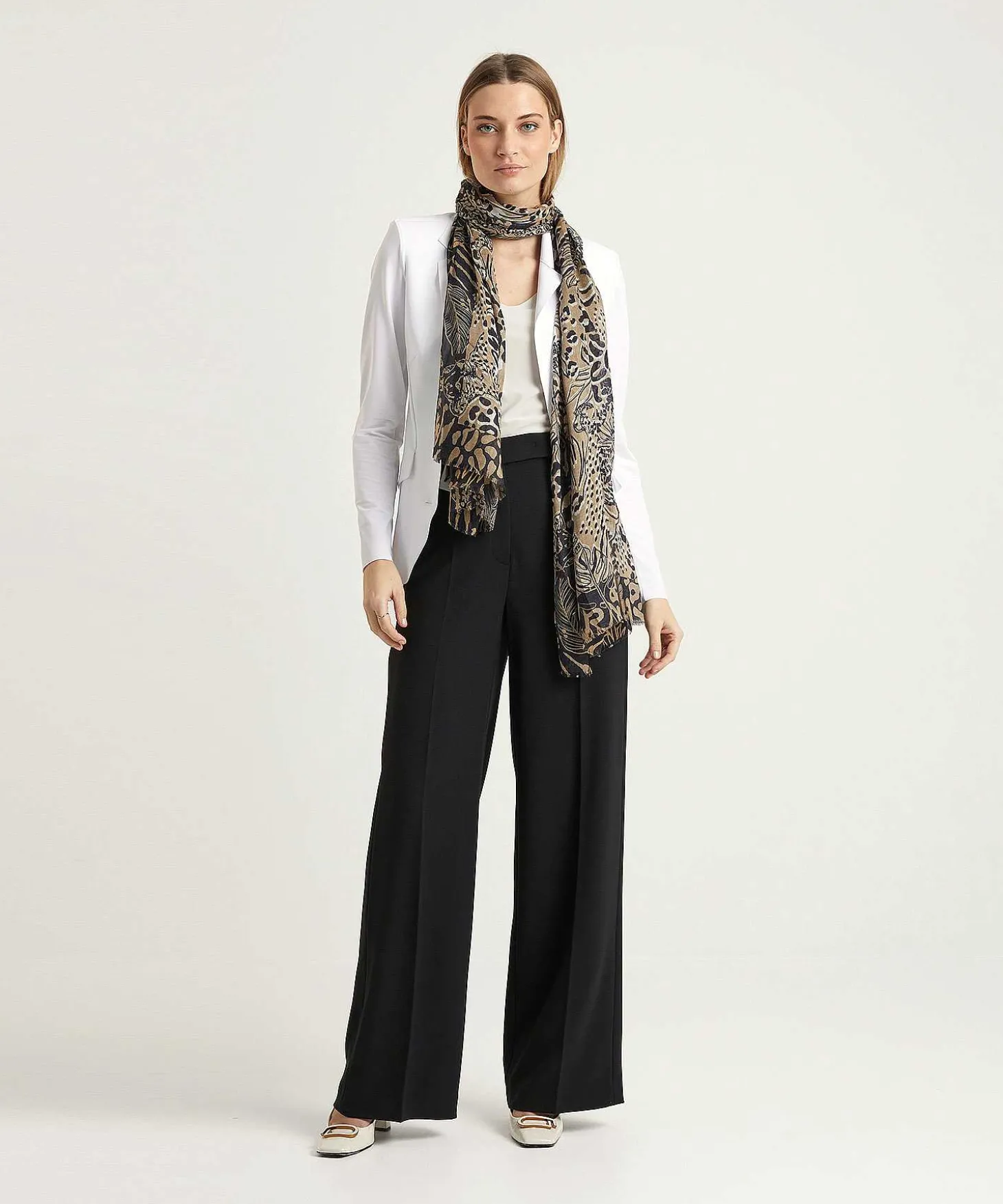 luisa_cerano_light_crepe__2-3.webp Light Crepe Wide Leg Pants*Luisa Cerano Clearance