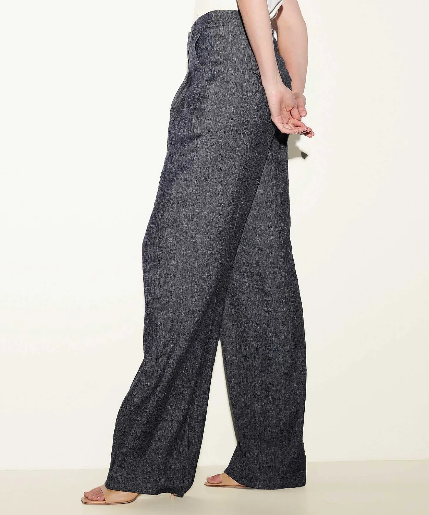 luisa_cerano_linen_mix_wi_1.webp Linen Mix Wide Leg Pants Denim Look*Luisa Cerano Flash Sale