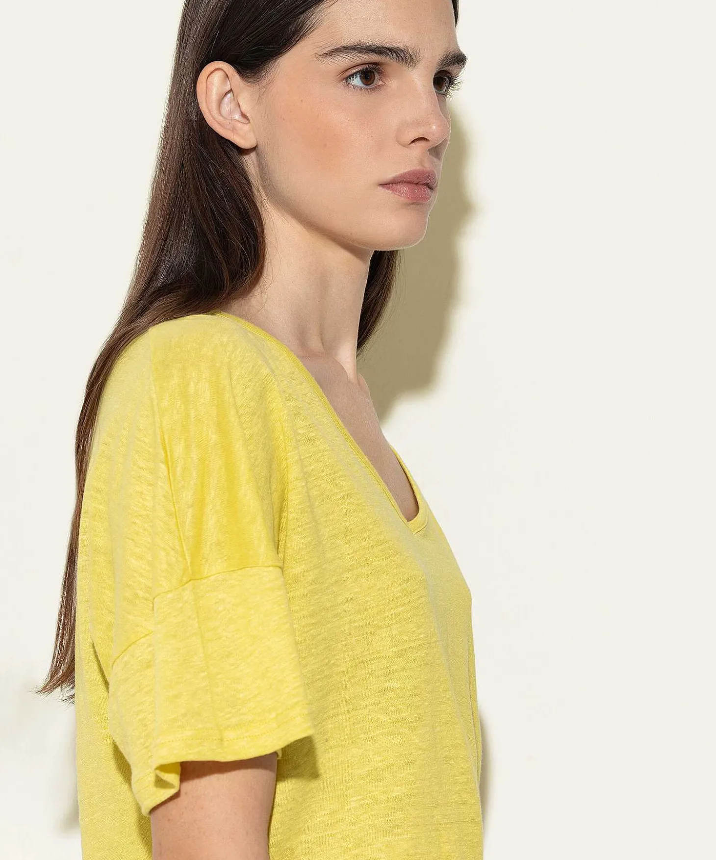 luisa_cerano_linen_shirt__3.webp Linen Shirt V-Neck*Luisa Cerano Store