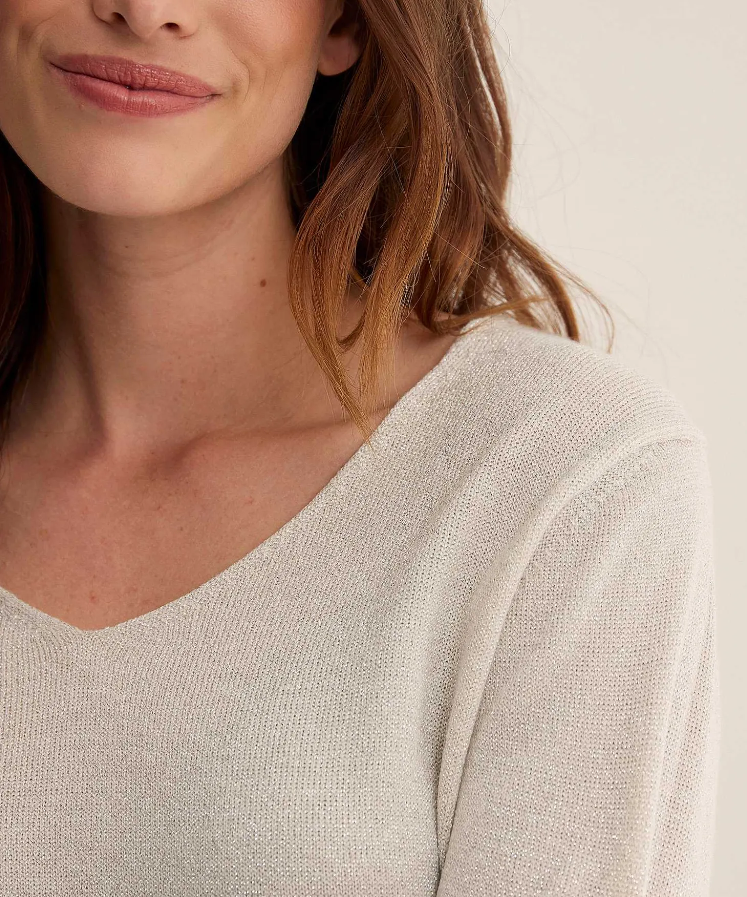 lurex_sweater_vneck_3.webp Lurex Sweater V-Neck** Discount