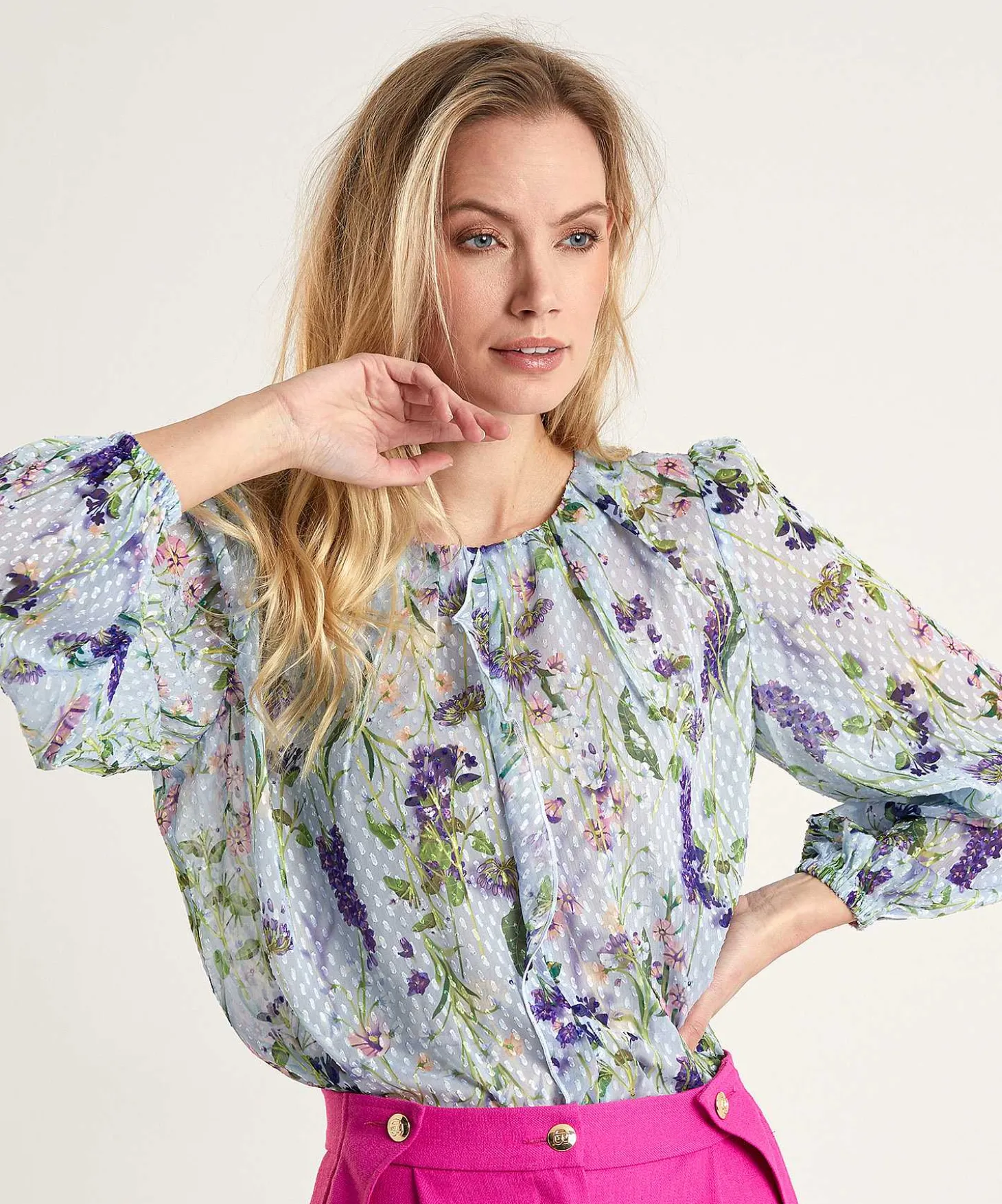 marc_cain_blouse_floral_p_2.webp Marc Cain Blouse Floral Print With Ruffle Edge*Marc Cain Collections Outlet